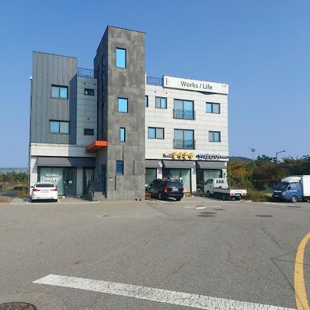 29 Play House Hotel Incshon Kültér fotó
