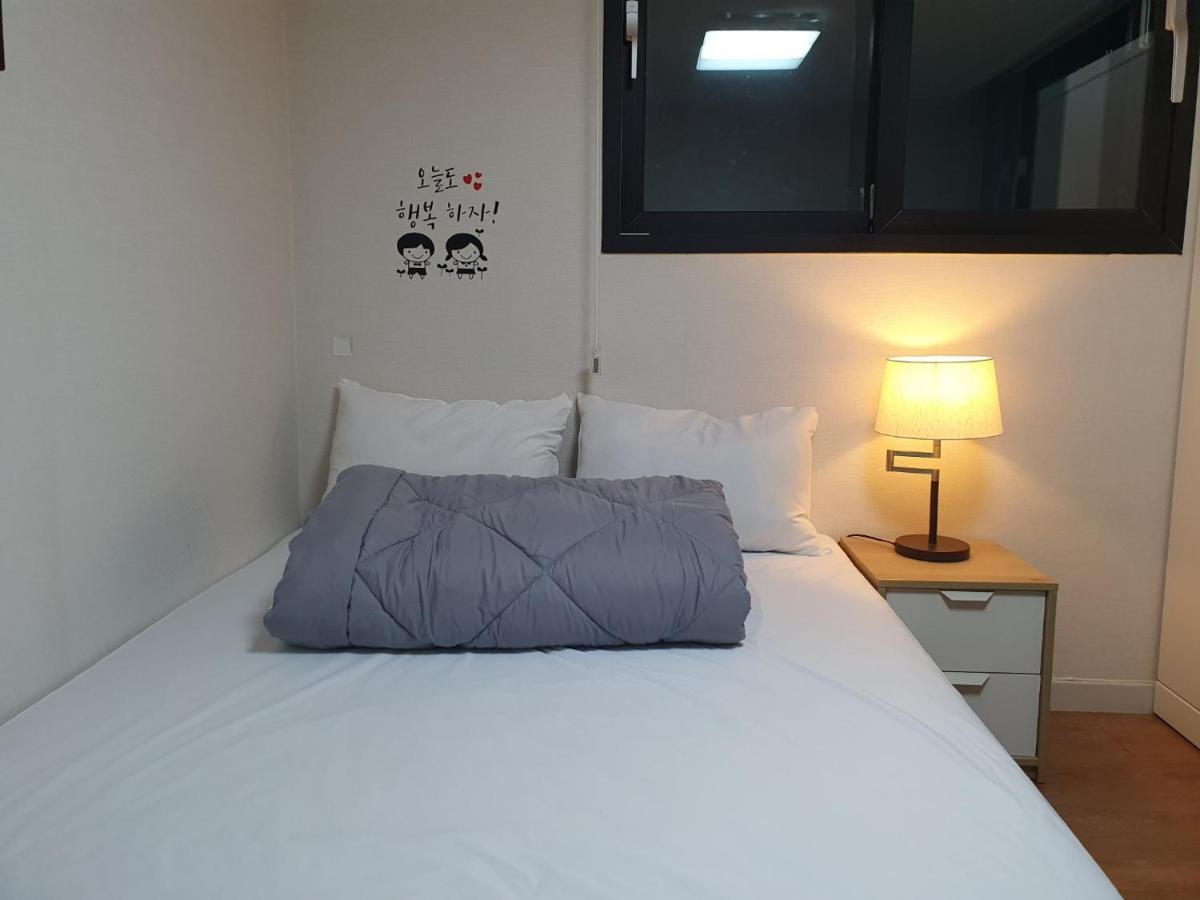 29 Play House Hotel Incshon Kültér fotó