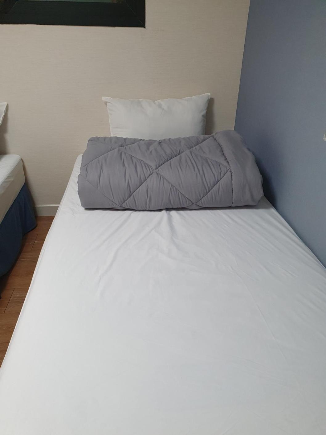 29 Play House Hotel Incshon Kültér fotó