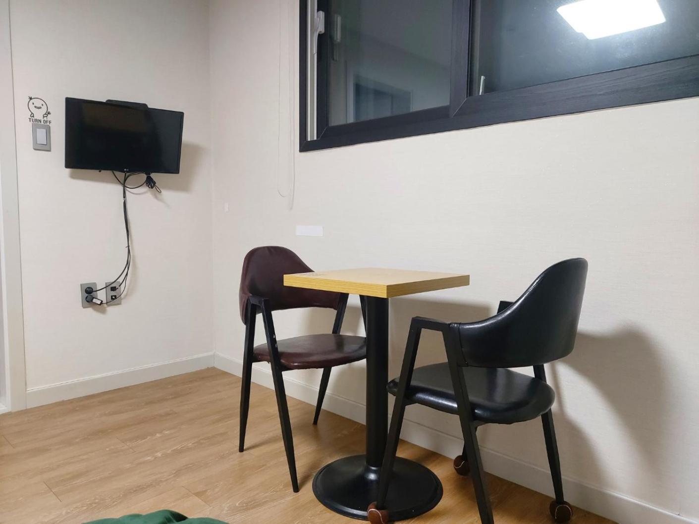 29 Play House Hotel Incshon Kültér fotó